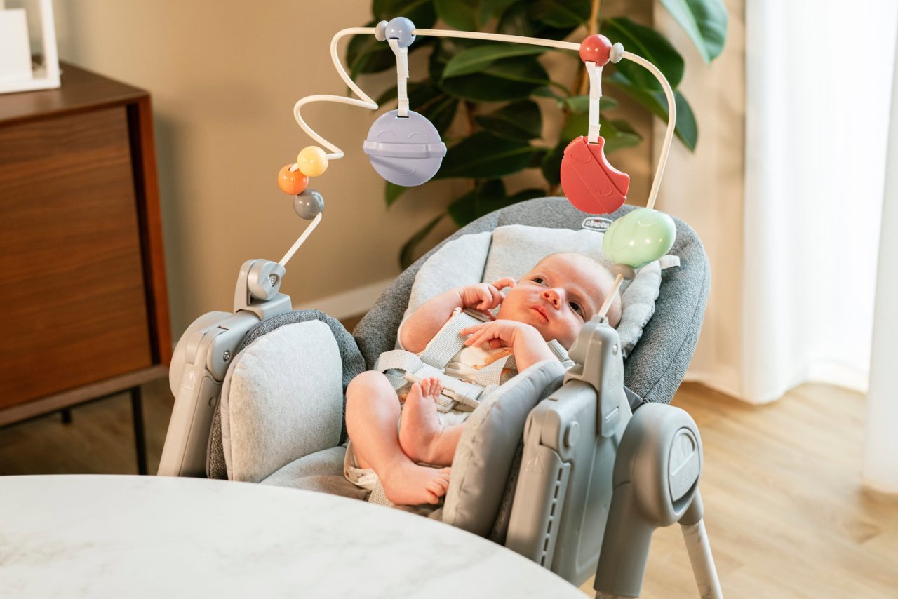 Trona Polly Armonia Chicco + Accesorio Centro de Actividades